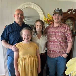 Meet your Posher, Mandy